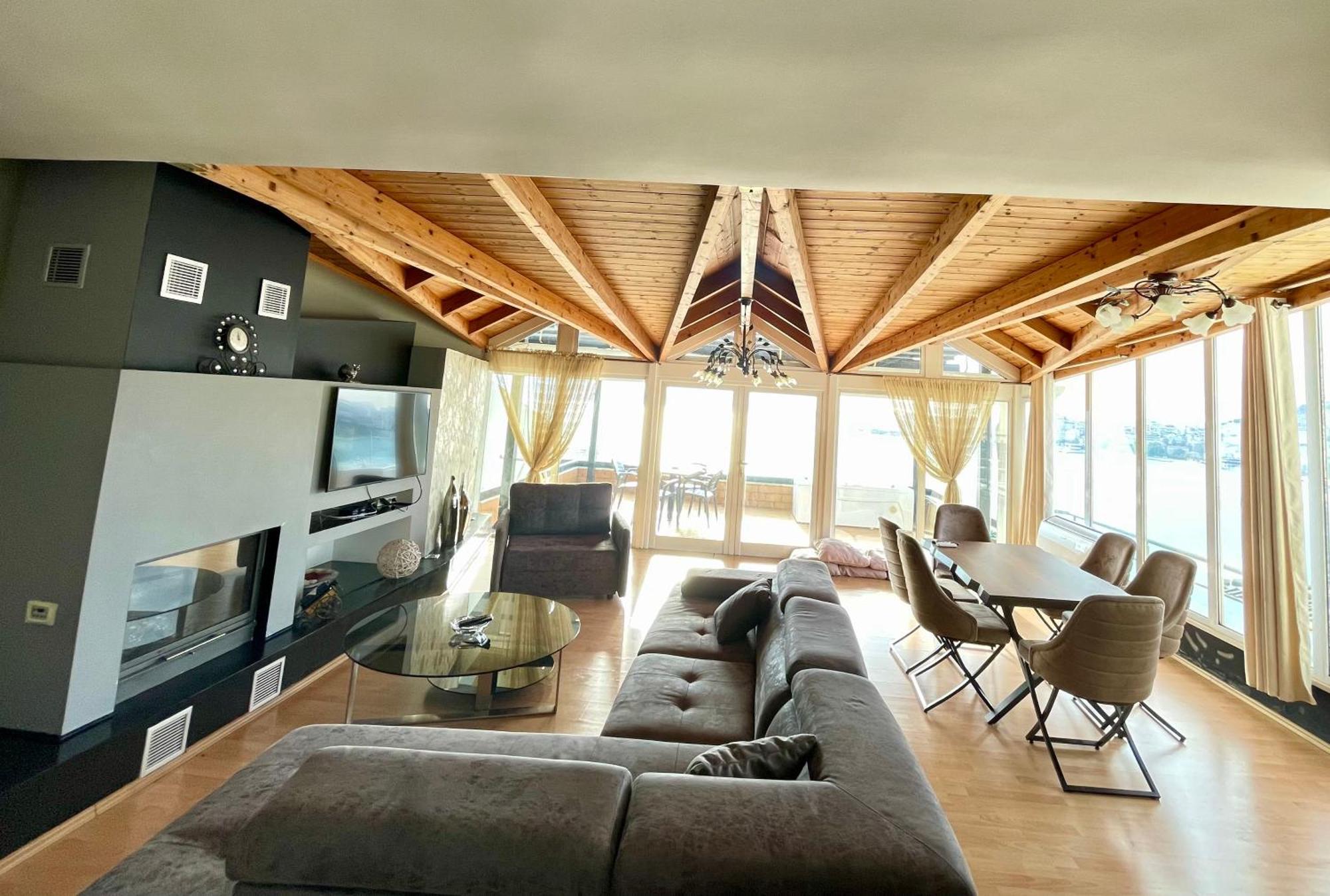 Seaview Golden Penthouse Apartment Саранде Екстериор снимка