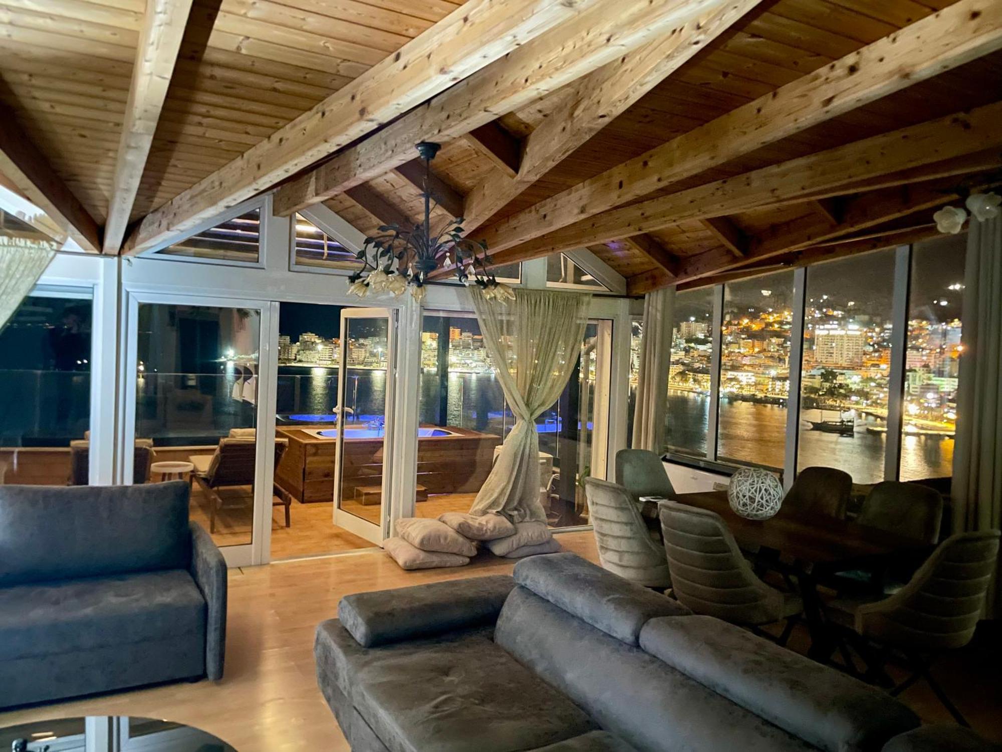 Seaview Golden Penthouse Apartment Саранде Екстериор снимка