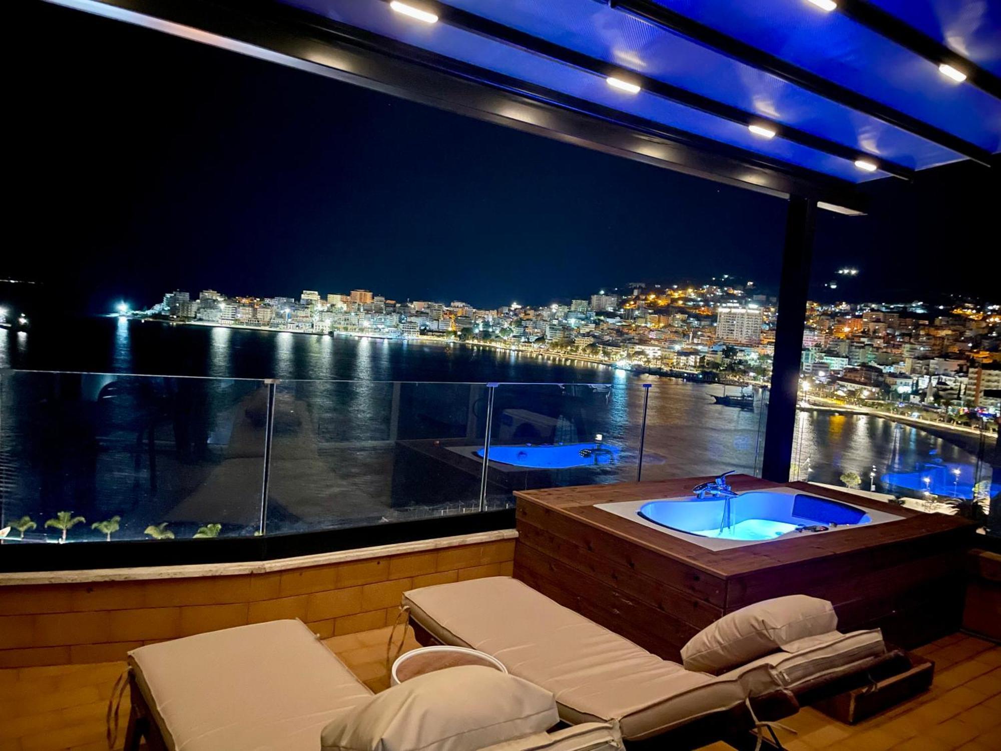 Seaview Golden Penthouse Apartment Саранде Екстериор снимка