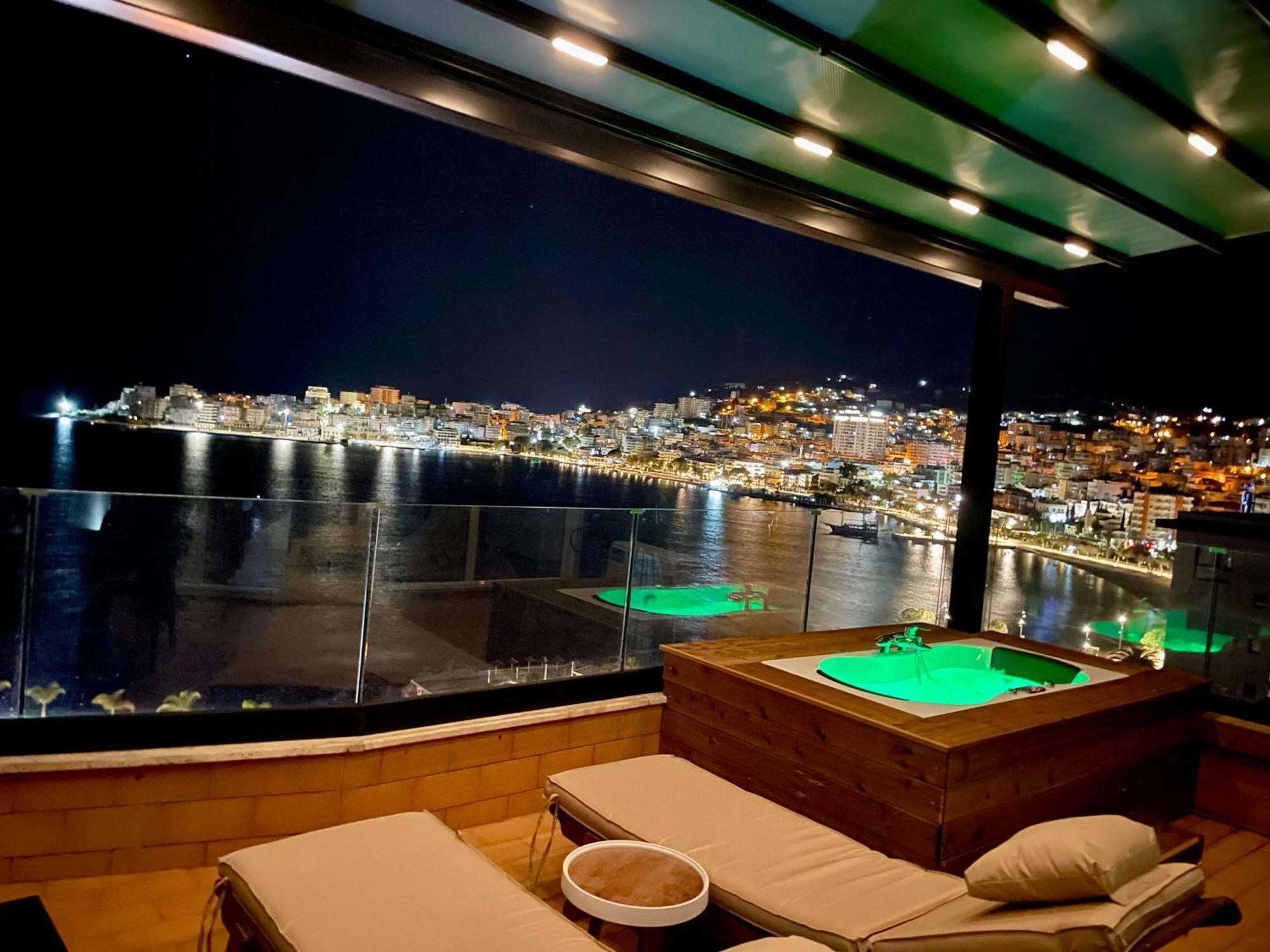 Seaview Golden Penthouse Apartment Саранде Екстериор снимка