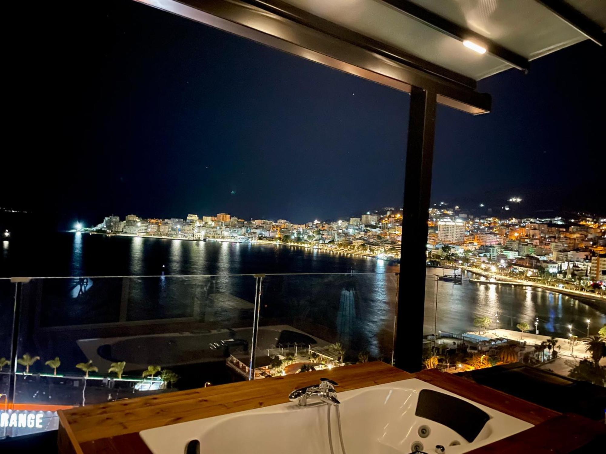 Seaview Golden Penthouse Apartment Саранде Екстериор снимка